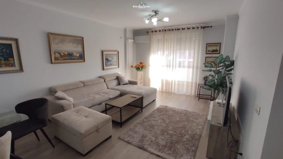 Tirane, jepet me qera apartament 2+1 Kati 6, 80 m² 730 € (RRUGA E SALES)