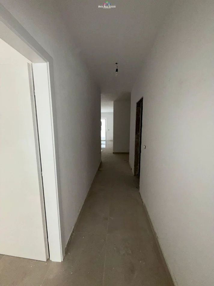 Tirane, jepet me qera zyre Kati 1, 120 m² 1.260 € (dritan hoxha)