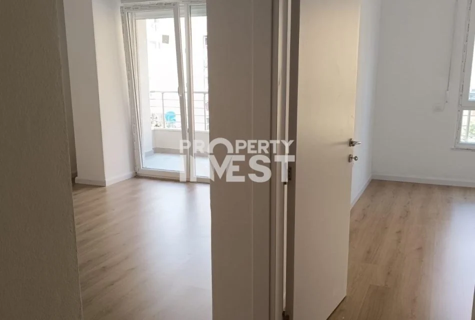 Tirane, jepet me qera apartament Kati 2, 62 m² 500 € (Komuna e Parisit)