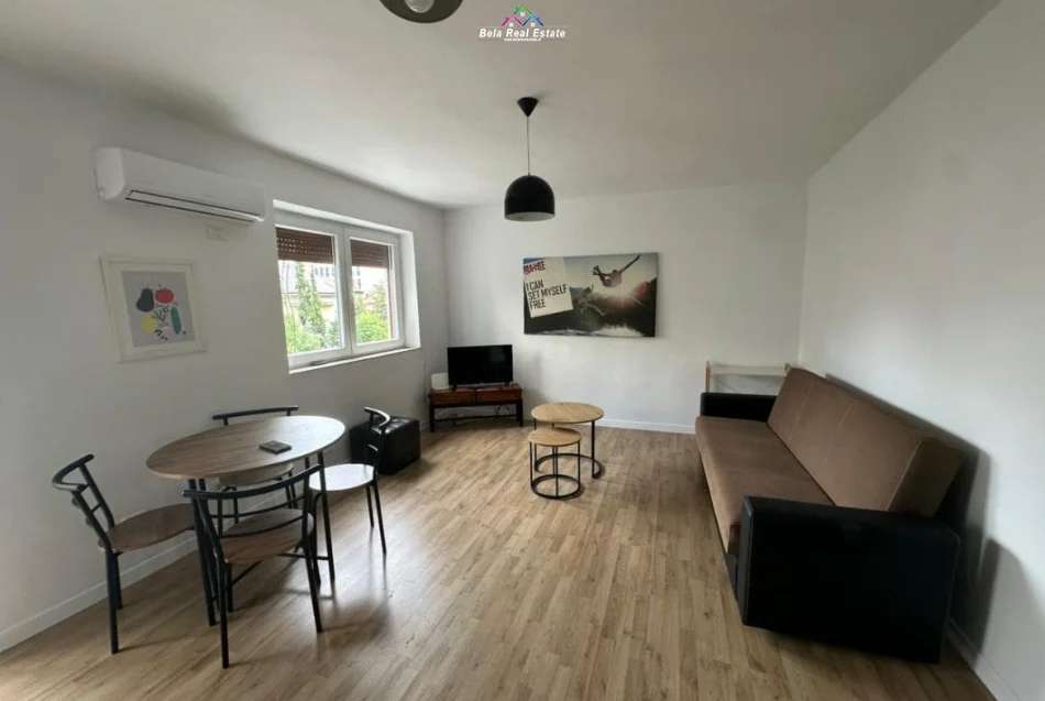 Tirane, jepet me qera apartament 1+1+Ballkon Kati 2, 60 m² 610 € (rruga e elbasanit)