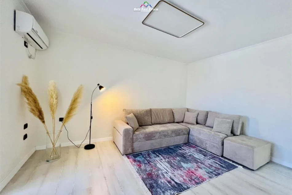 Tirane, shes apartament 1+1+Ballkon Kati 4, 65 m² 217.400 € (stadiumi dinamo)