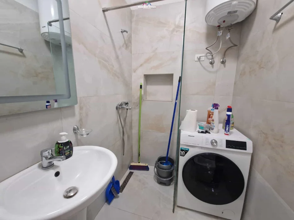 Tirane, jap me qera apartament 1+1 Kati 9, 61 m² 470 € (Astir, prane Loft Bar)