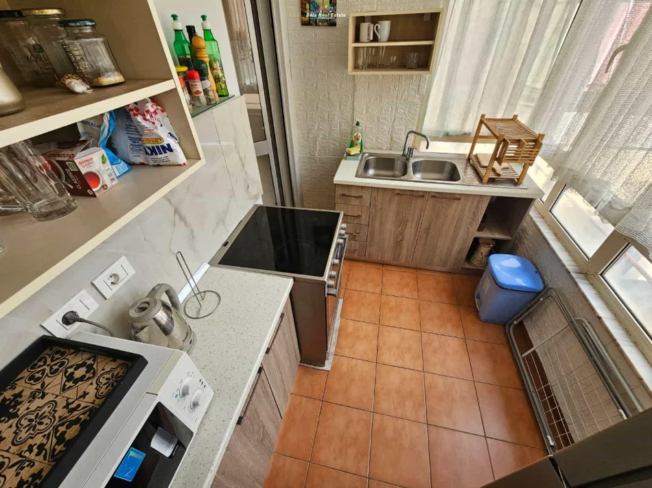 Tirane, jepet me qera apartament 1+1+Ballkon Kati 4, 60 m² 520 € (Selvia, prane Observatorit)