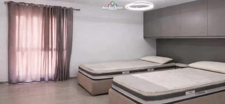 Tirane, shes apartament 2+1 Kati 4, 103 m² 261.300 € (rruga e dibres)