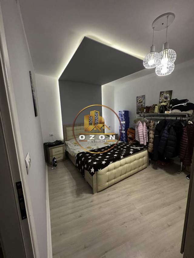 Tirane, shitet apartament 2+1 Kati 1, 75 m² 60.000 Euro/(Kopshti Botanik)