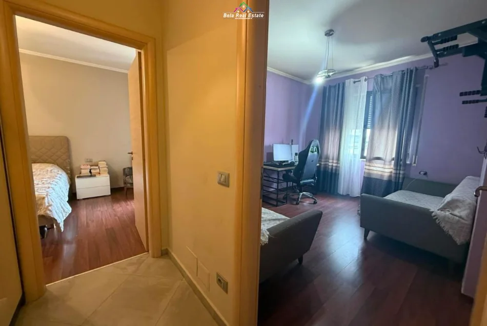 Tirane, shes apartament 2+1 Kati 5, 101 m² 205.000 € (rruga dibres)