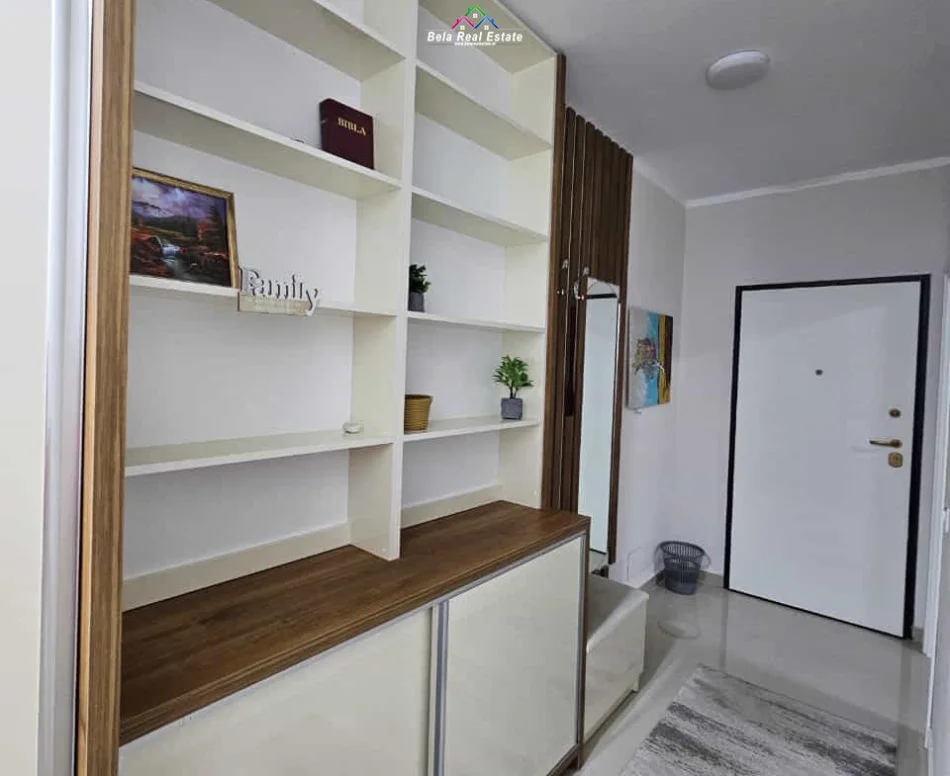 Tirane, jepet me qera apartament 2+1 Kati 5, 80 m² 630 € (dritan hoxha)
