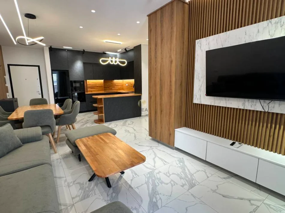 Tirane, jepet me qera apartament 2+1+Aneks+Ballkon Kati 5, 113 m² 500 € (Kamez prane Bar Oslo)