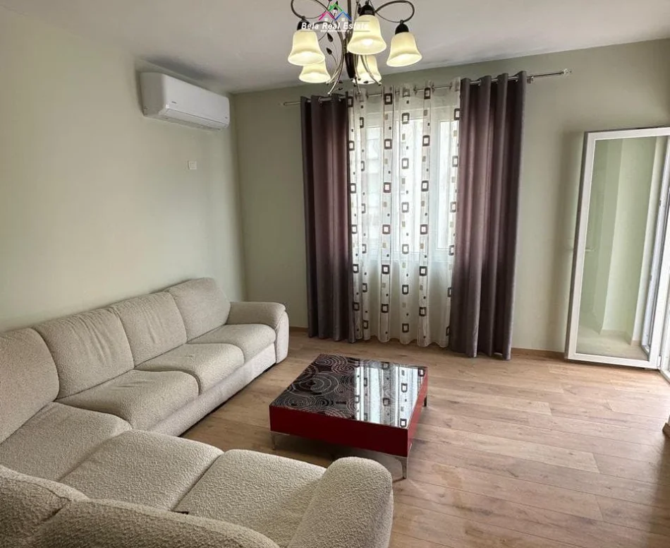 Tirane, jepet me qera apartament 2+1 Kati 6, 105 m² 580 € (mikel maruli)