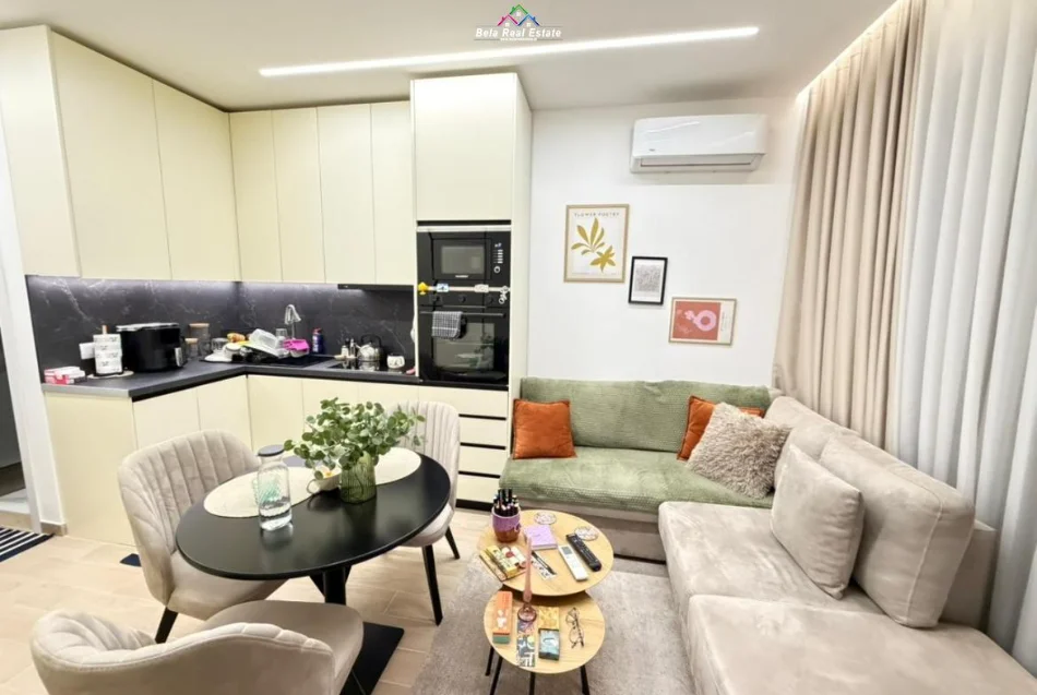 Tirane, jepet me qera apartament 1+1 Kati 5, 63 m² 830 € (myslym shyri)