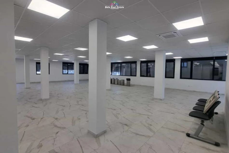 Tirane, jepet me qera zyre , 350 m² 3.000 € (TEG)