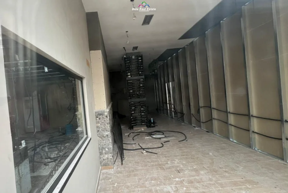 Tirane, jepet me qera dyqan Kati 0, 45 m² 840 € (teodor keko)