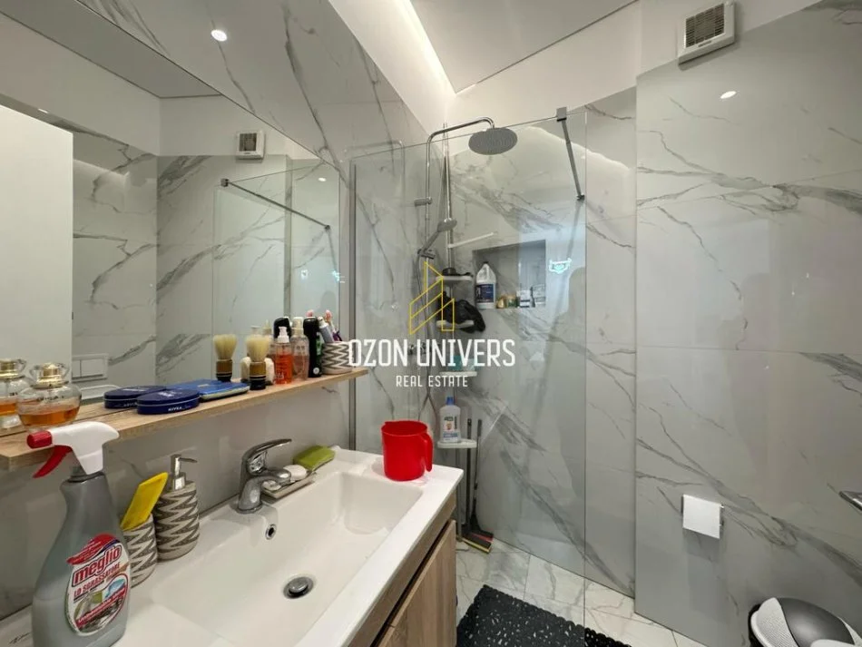 Tirane, jepet me qera apartament 1+1+Ballkon Kati 3, 79 m² 600 € (Ish Fusha e Aviacionit)