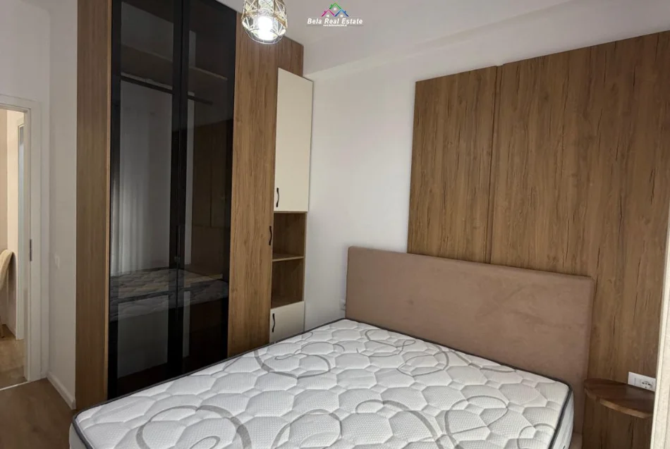 Tirane, jepet me qera apartament 1+1+Ballkon Kati 6, 50 m² 470 € (pasho hysa)