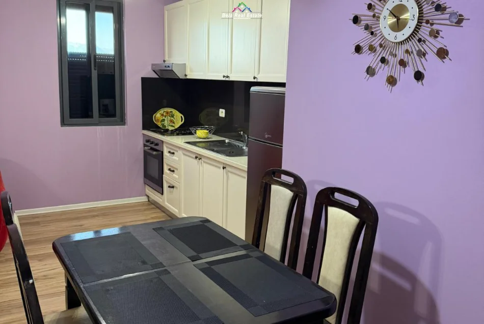 Tirane, jepet me qera apartament 2+1 Kati 6, 110 m² 520 € (don bosko)