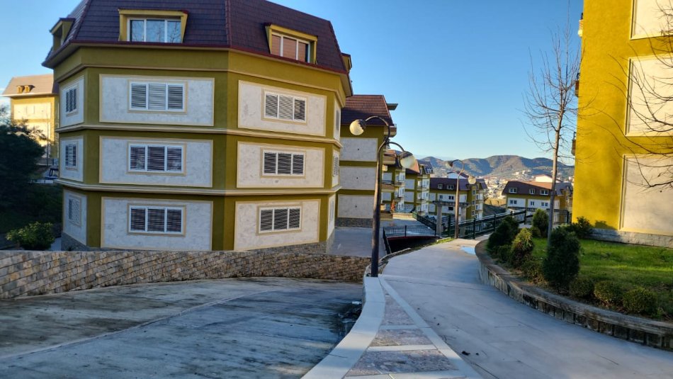 Tirane, shitet apartament 1+1 Kati 1, 80 m² 112,000 € (Liqeni i Farkes, Rezidenca Lake Land)
