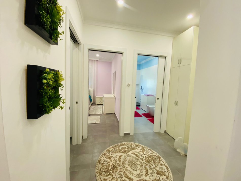 Tirane, jepet me qera apartament 2+1 Kati 3, 90 m² 500 € (KOPSHTI BOTANIK)