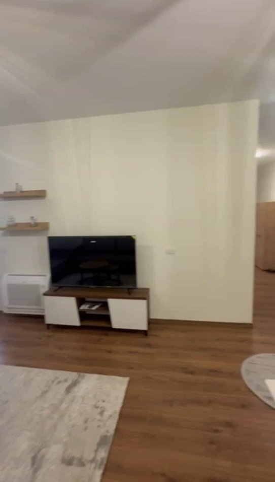 Tirane, jepet me qera apartament 2+1 Kati 5, 97 m² 600 € (Paskuqan)