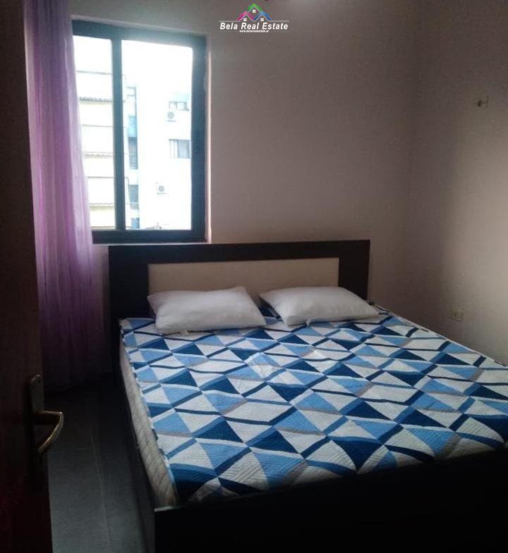 Tirane, jepet me qera apartament 1+1+Ballkon Kati 8, 70 m² 40.000 € (Shefqet Musaraj)