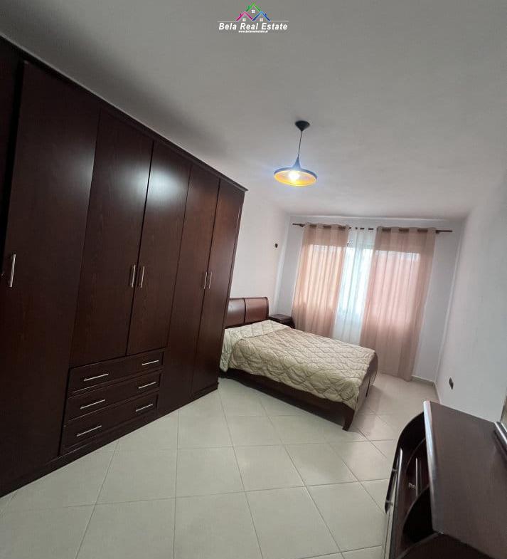 Tirane, jepet me qera apartament 2+1 Kati 2, 90 m² 500 € (Rruga Loni Ligori)