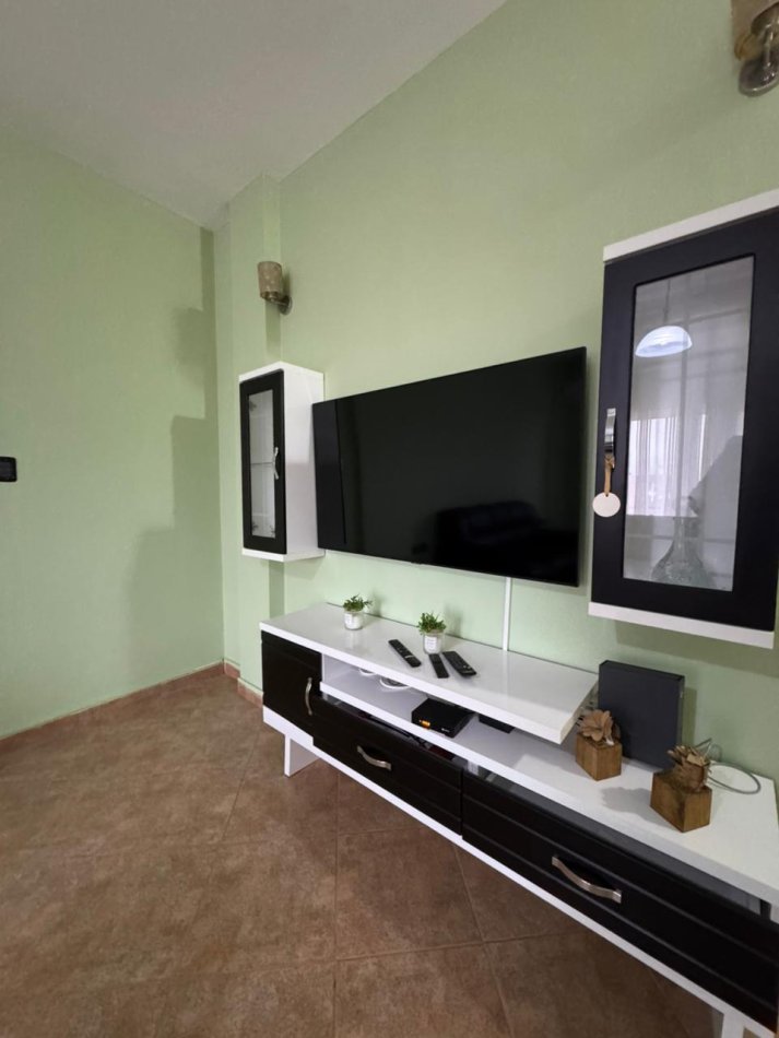 Apartament 2+1 Kati 3, 90 m² 350 € (Kombinat)