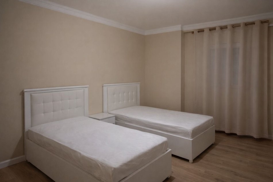 Tirane, jepet me qera apartament 2+1 Kati 3, 110 m² 500 € (Rruga Lidhja e Prizrenit)