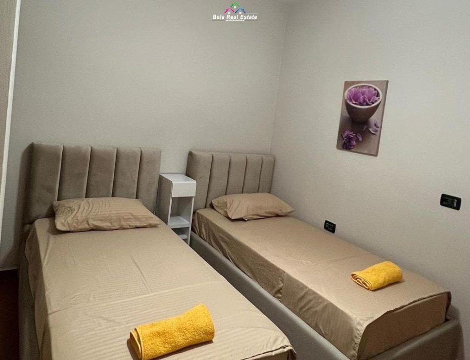 Tirane, jepet me qera apartament 2+1 Kati 8, 85 m² 830 € (rruga Sami frashri)