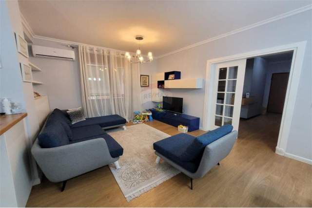 Tirane, jepet me qera apartament 1+1+BLK Kati 5, 77 m² 500 Euro (MYSLYM SHYRI)