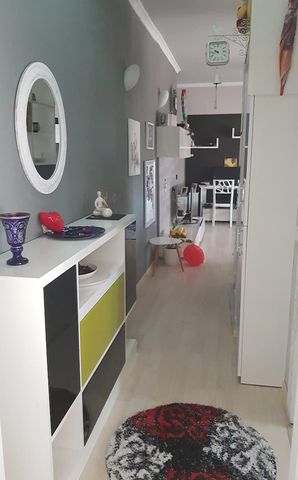 Tirane, shitet apartament 1+1+BLK Kati 5, 704 m² 97.000 Euro (vizion plus)