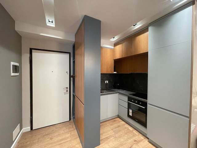 Tirane, jepet me qera apartament 1+1, 50 m² 350 euro astir