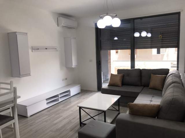 Tirane, jepet me qera apartament 2+1+BLK Kati 2, 90 m² 550 Euro (Rruga Don Bosko)