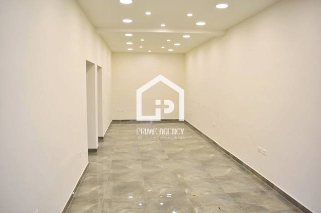 Tirane, shitet dyqan Kati 0, 70 m² 525.000 € (STADIUMI DINAMO)