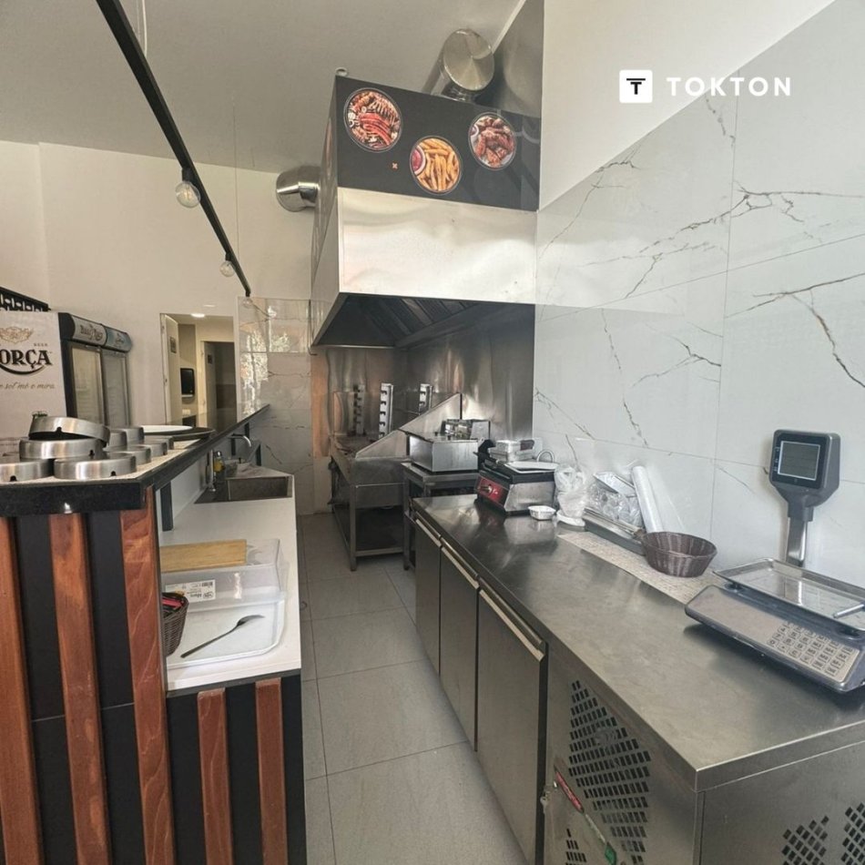 Tirane, jepet me qera ambjent biznesi Kati 0, 80 m² 1.500 € (Rezidenca ASL 2, Rruga Sadik Petrela, Tiranë, TT 1379)