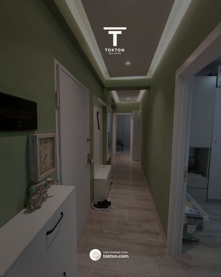Tirane, jepet me qera apartament 3+1 Kati 2, 120 m² 1.000 € (Selvia, Afër Black Diamond, Tiranë, TT 2032)