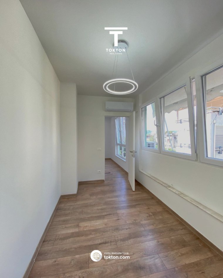 Tirane, shitet apartament 2+1 Kati 2, 77 m² 192.000 € (Rruga e Elbasanit, Tiranë, TT 2085)