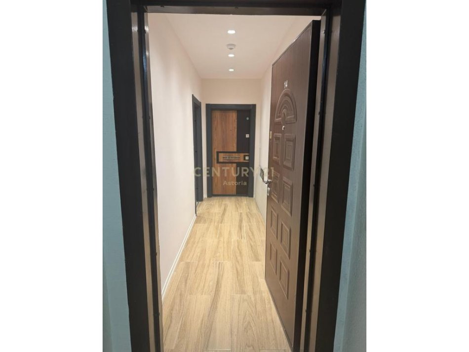 Tirane, shitet apartament 1+1 Kati 2, 59 m² 120.000 € (Kopshti Zoologjik)