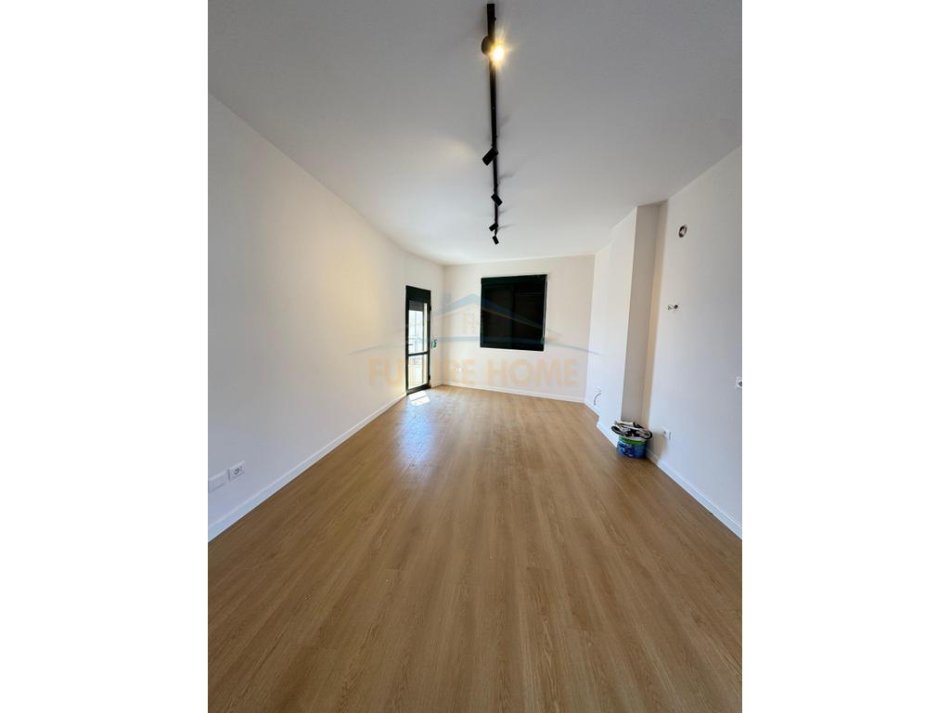 Durres, shitet apartament 2+1+Aneks+Ballkon Kati 5, 94 m² 235.000 € (Vollga, Durres)