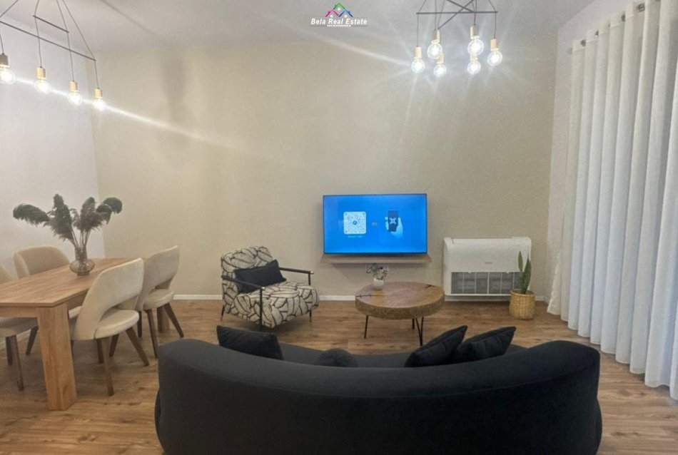 Tirane, jepet me qera apartament 1+1 Kati 3, 70 m² 800 € (Rruga e Kavajes)