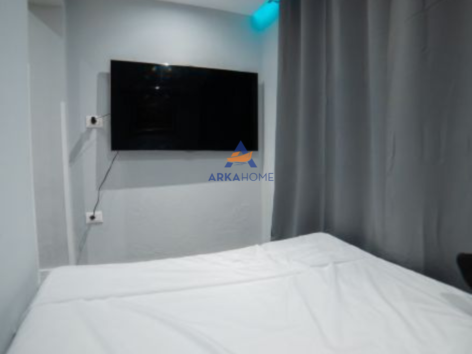 Tirane, jepet me qera apartament 2+1+Ballkon Kati 0, 600 m² 600 € (NDRICIM NATYRAL GJATE DITES •RRUGA E KAVAJES PRANE SQUARE 21)