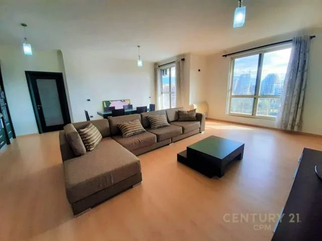 Tirane, shes apartament 3+1+BLK Kati 5, 139 m² 175.000 Euro (Kopshti Botanik)