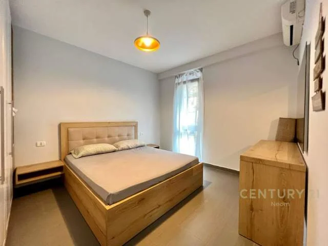 Tirane, jepet me qera apartament 1+1+BLK Kati 2, 60 m² 600 Euro