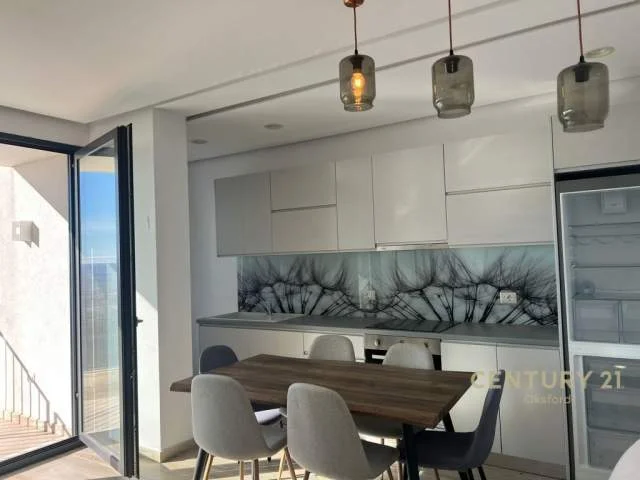 Tirane, jepet me qera apartament 2+1+A+BLK Kati 2, 110 m² 900