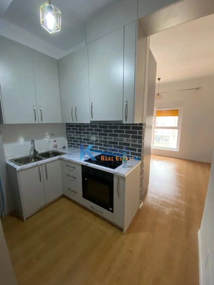 Tirane, shes apartament , Kati 4, 34 m² 47,500 € (ALI DEM)
