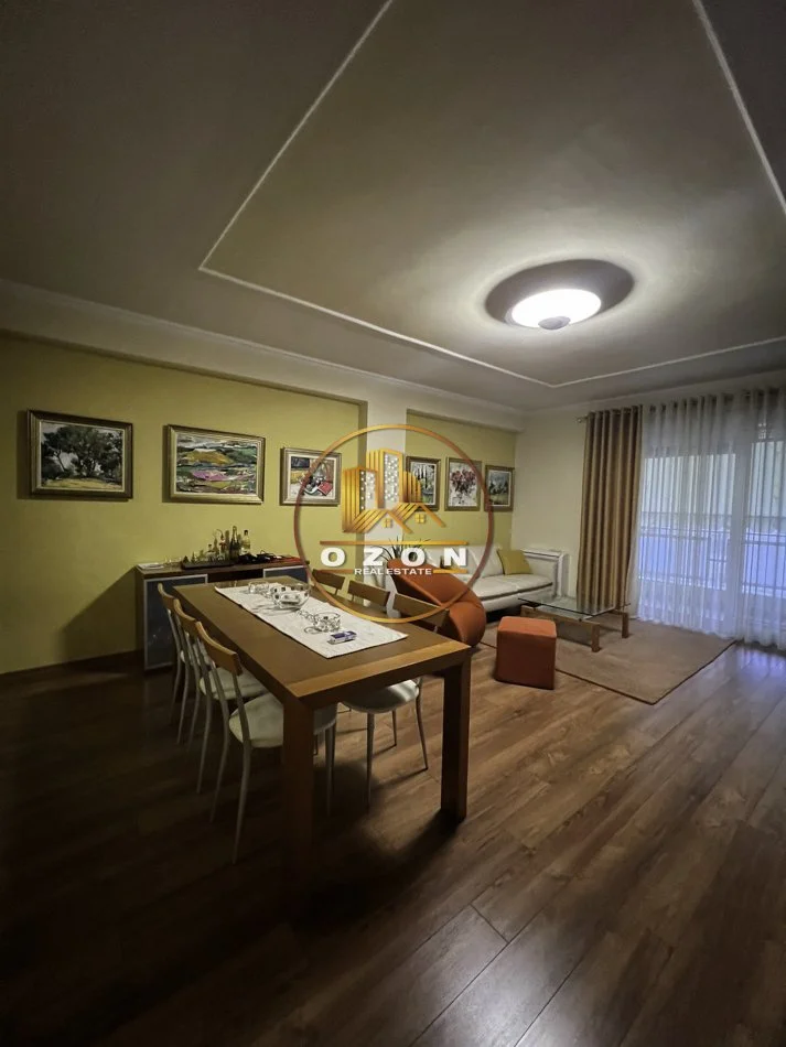 Apartament Modern 2+1+2 me Qira në Bllok!