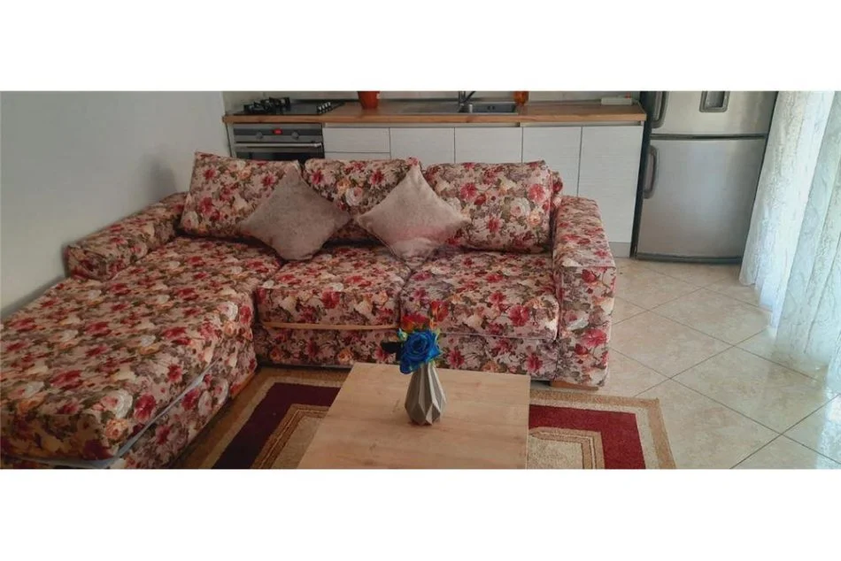 Tirane, jepet me qera apartament 2+1 Kati 7, 88 m² 450 € (Don Bosko)