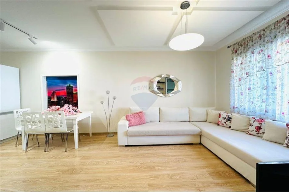 Tirane, shitet apartament 2+1 Kati 7, 78 m² 180.000 € (Kompleksi Halili - Rruga e Dibrës)