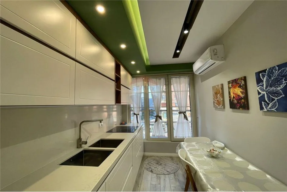 Tirane, jepet me qera apartament 2+1 Kati 2, 110 m² 800 € (21 Dhjetori)