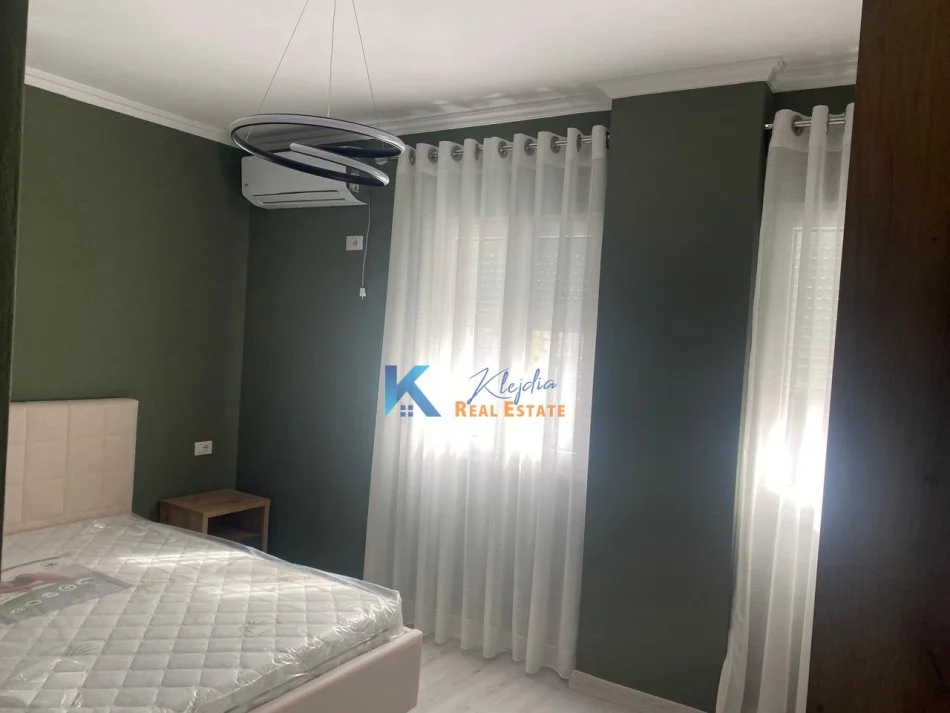 Tirane, jap me qera apartament 1+1+Ballkon Kati 6, 70 m² 450 € (Don Bosko)
