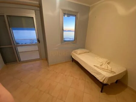 Shitje, Apartament 3+1+2, Lungomare, Vlorë. AREA41953