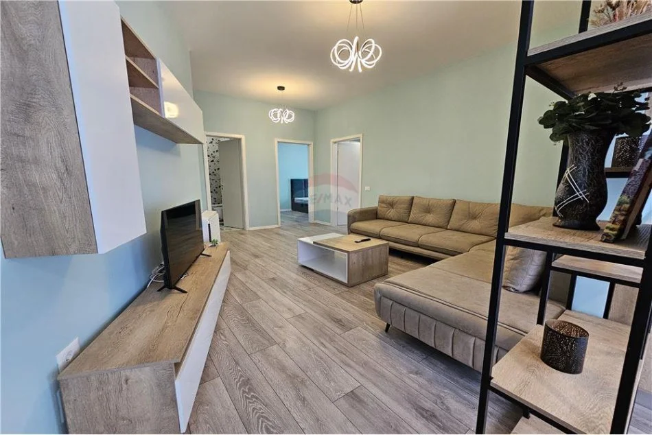 Tirane, jepet me qera apartament 2+1 Kati 3, 97 m² 500 € (Ali Demi)